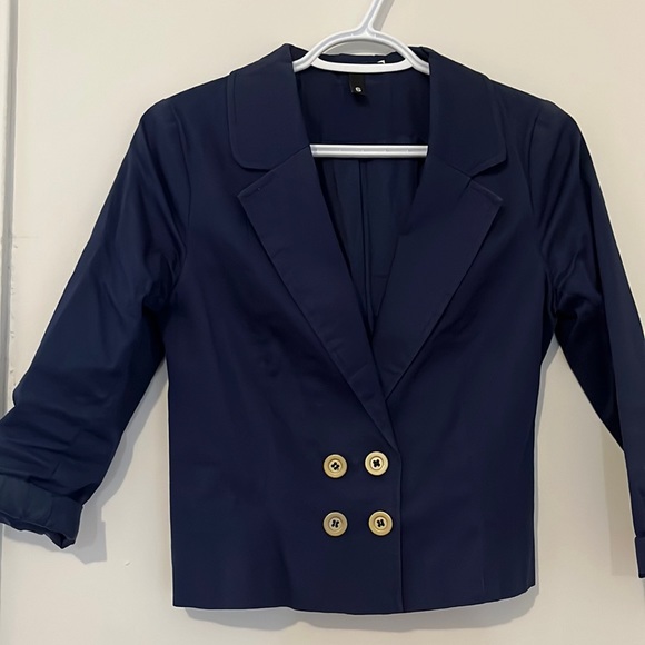 Navy crop blazer - Picture 1 of 3